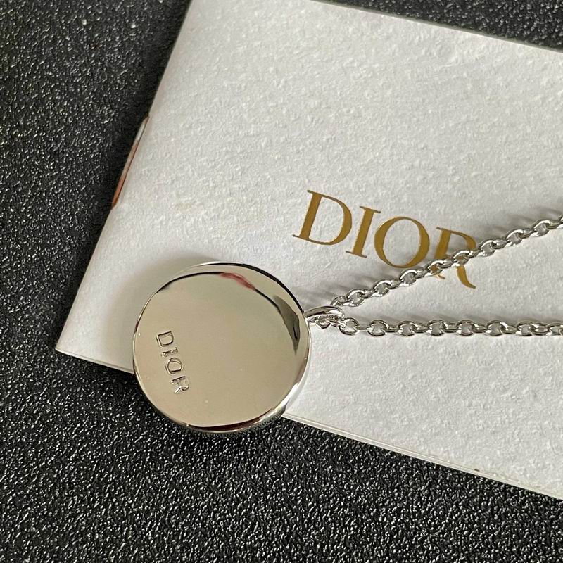Dior Necklace 06yxh06 (1)