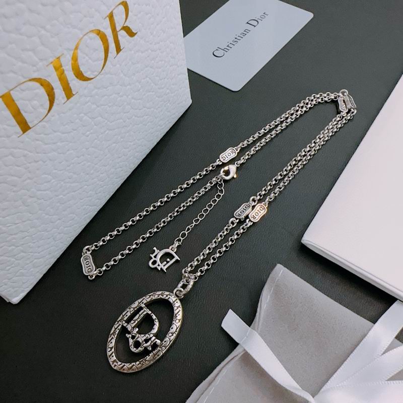 Dior Necklace 03lyh270 (1)