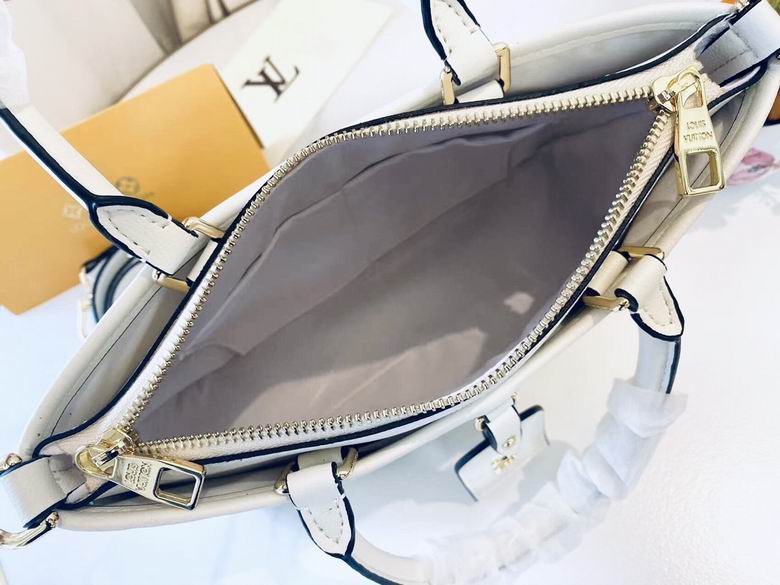 M46588 28X18X8cm YG (1)