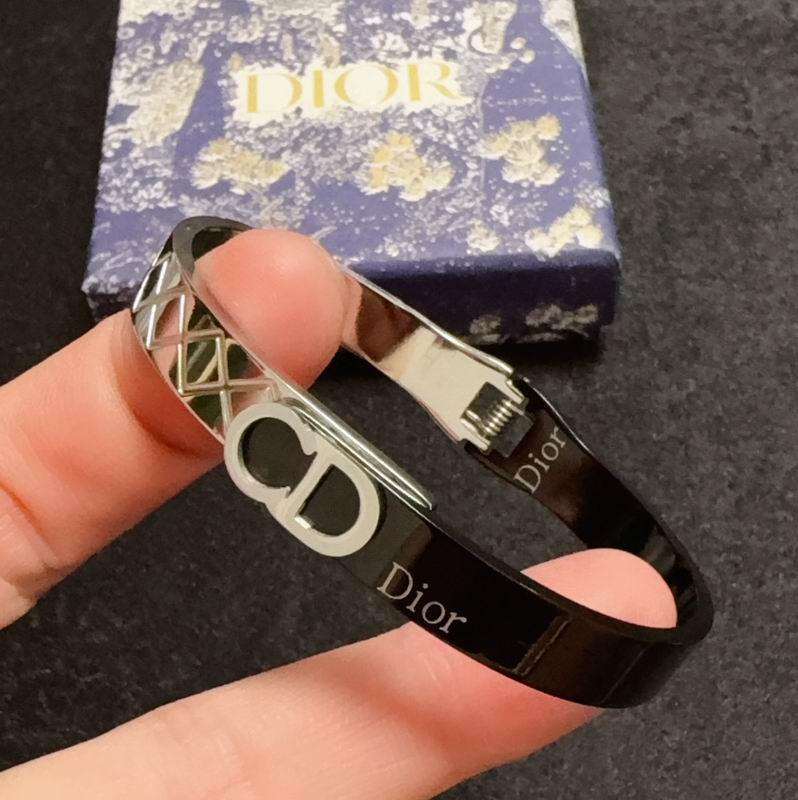 Dior Bracelet 05yxh31 (6)