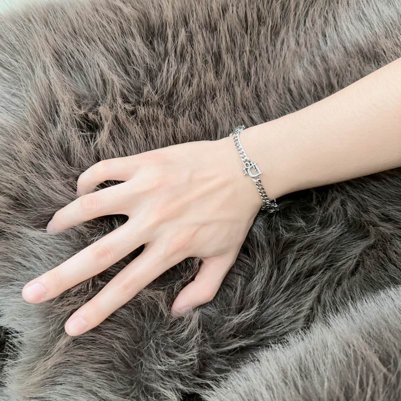 Dior Bracelet 03lyh120 (1)