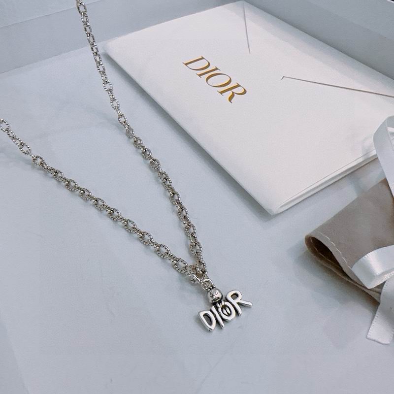 Dior Necklace 05yxh29 (1)