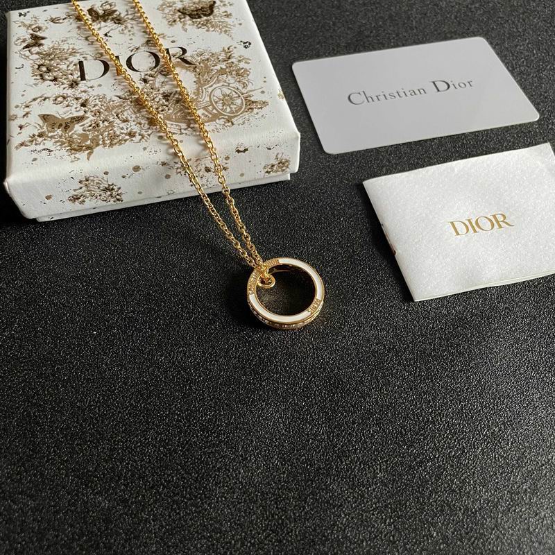 Dior Necklace 05yxh64 (1)