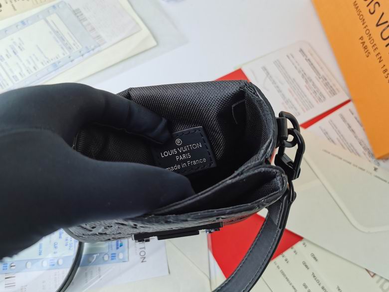 M81522 12X19X7cm YG 4色 (1)