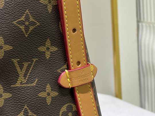 CarryAll M46197 M46203变色皮 39x30x15cm cs (1)