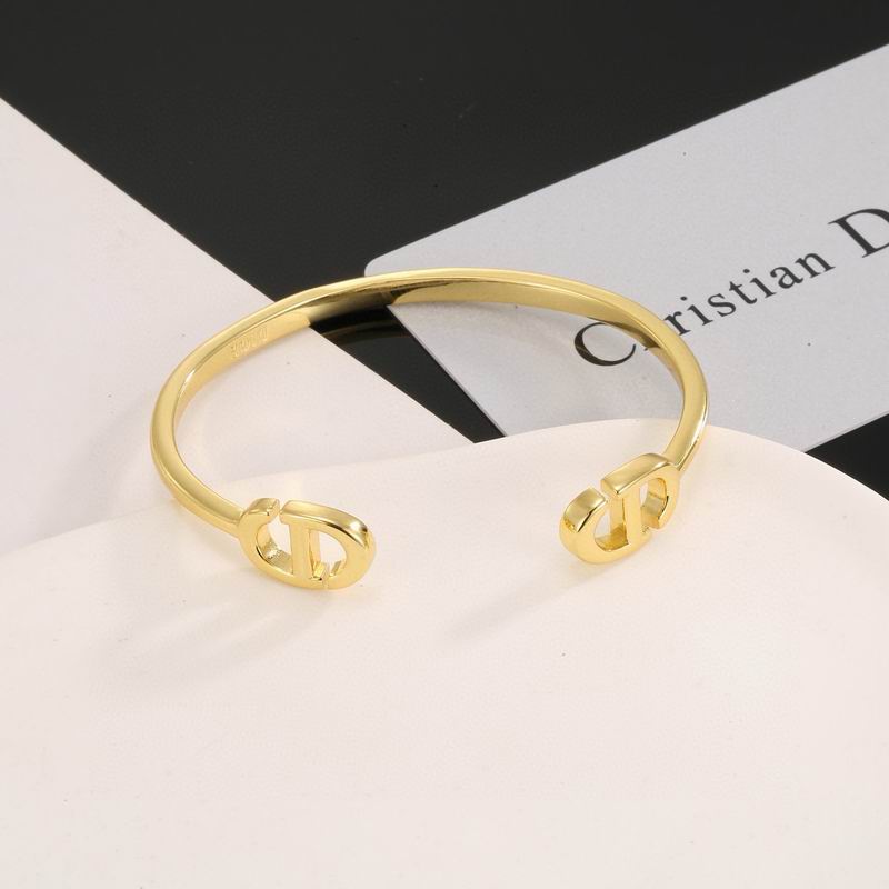 Dior Bracelet 05yxh50 (1)
