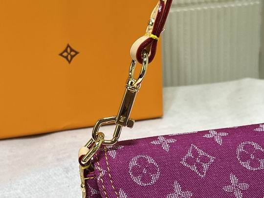 中古牛仔包 M44470 26x17x7cm cs (1)
