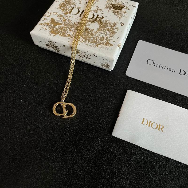 Dior Necklace 05yxh33 (1)