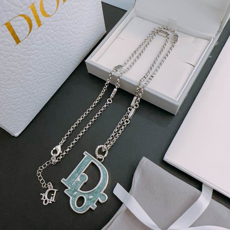 Dior Necklace 03lyh267 (1)