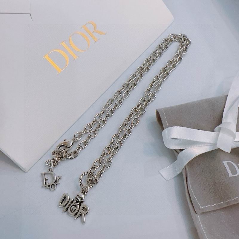 Dior Necklace 05yxh29 (1)