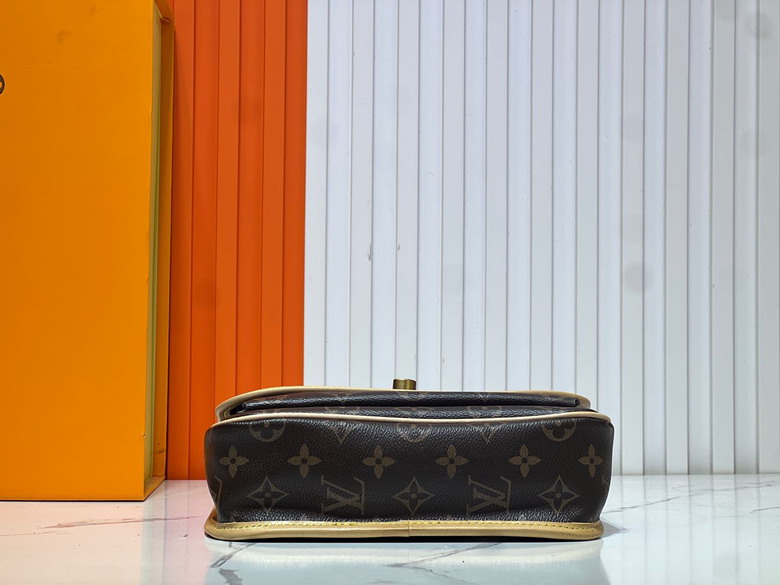 M57072 23x17x11cm ss_1