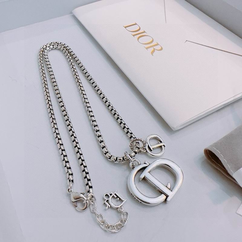Dior Necklace 05yxh28 (1)