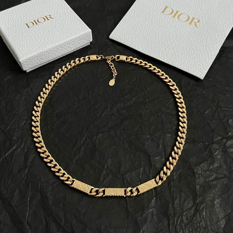 Dior Necklace 05yxh07 (1)