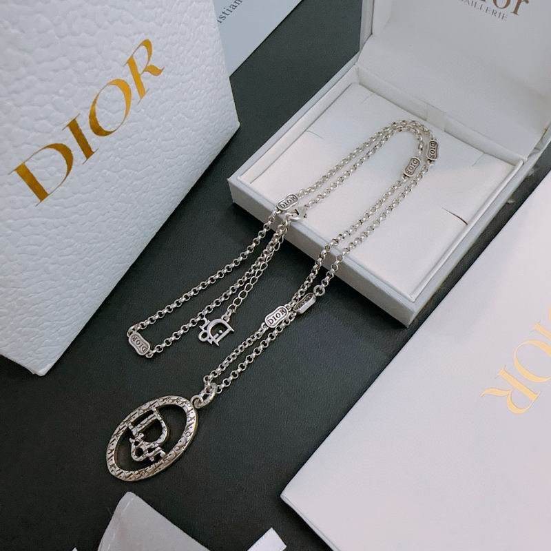 Dior Necklace 03lyh270 (1)
