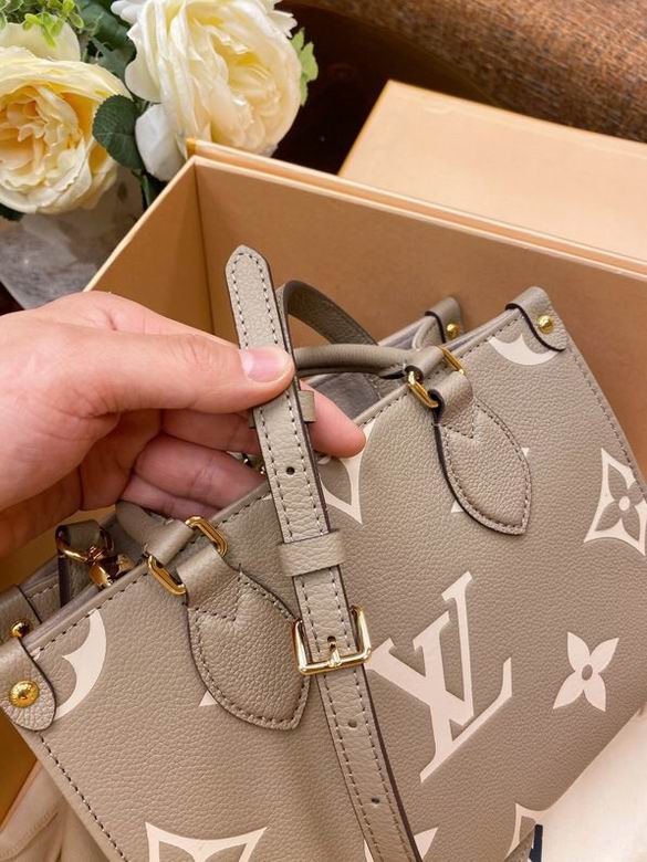 Tote M45654 25X19X11.5cm YG 3colour (1)