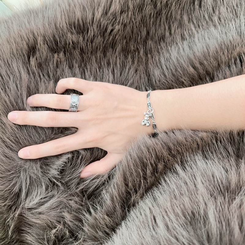 Dior Bracelet 03lyh113 (1)