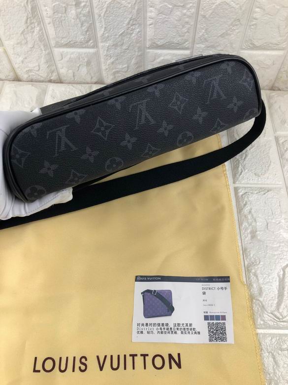 District M44000 25x22x8cm zy (1)