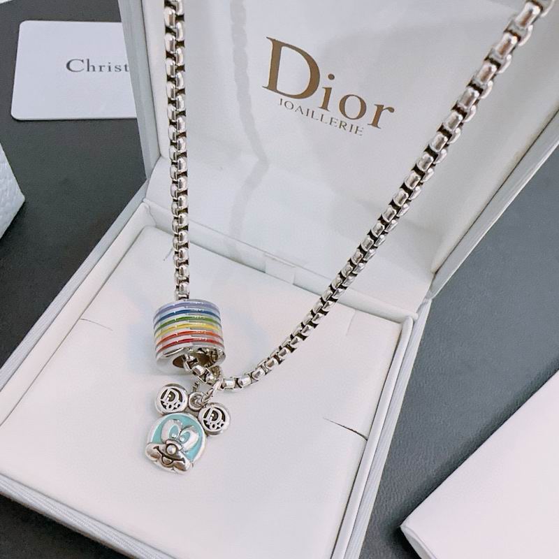 Dior Necklace 06yxh01 (1)