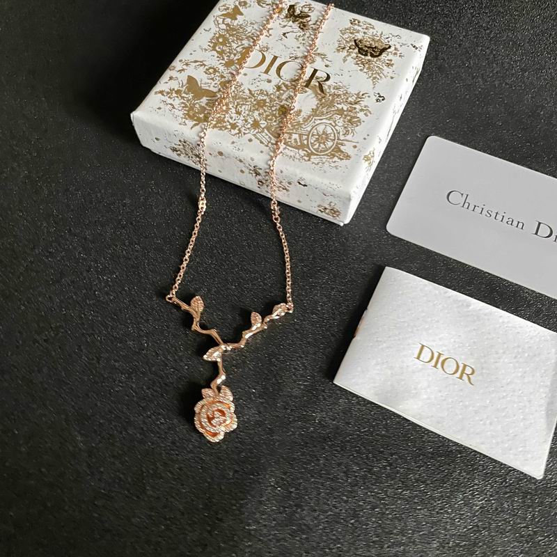 Dior Necklace 05yxh38 (1)