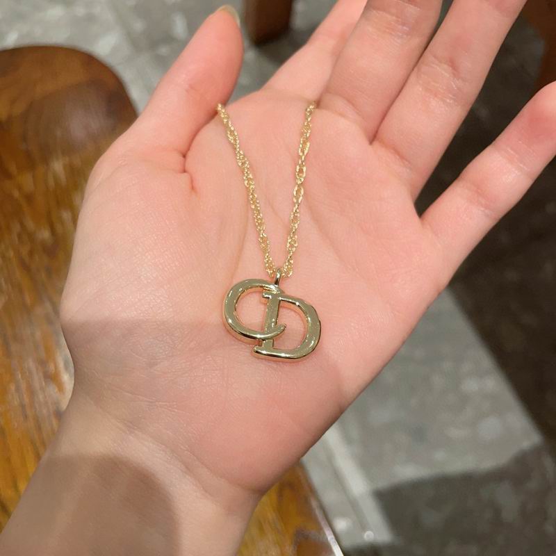 Dior Necklace 05yxh33 (1)