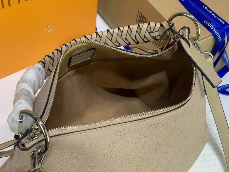 Beaubourg Hobo M56084 32x26x17cm (1)
