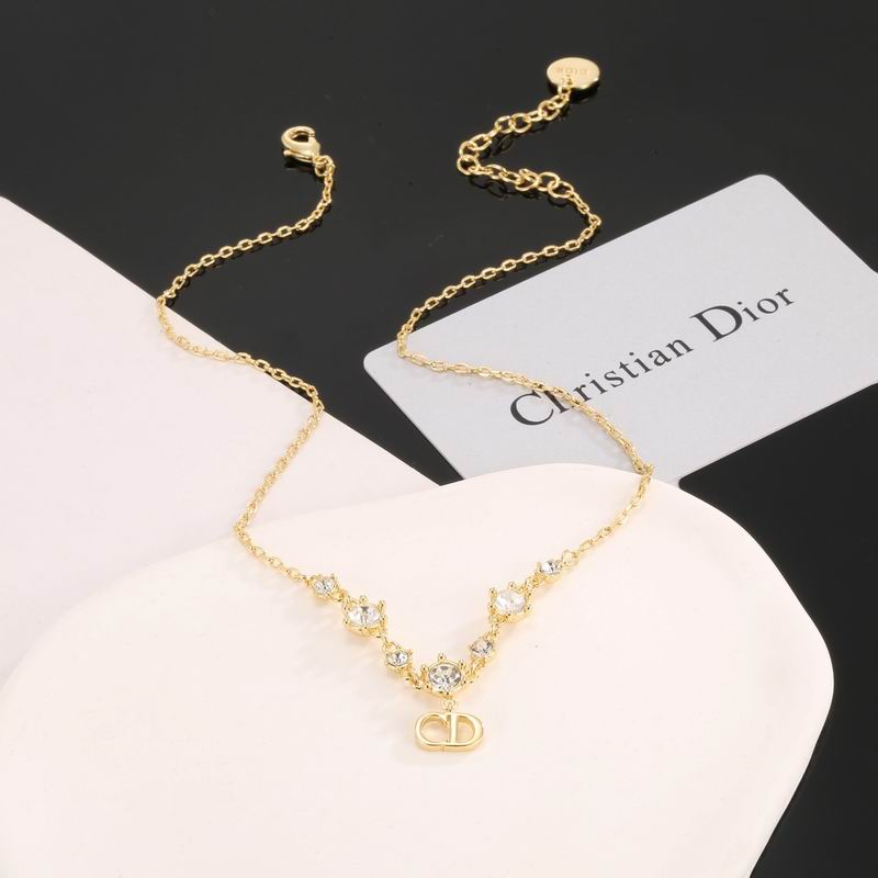 Dior Necklace 05yxh03 (1)