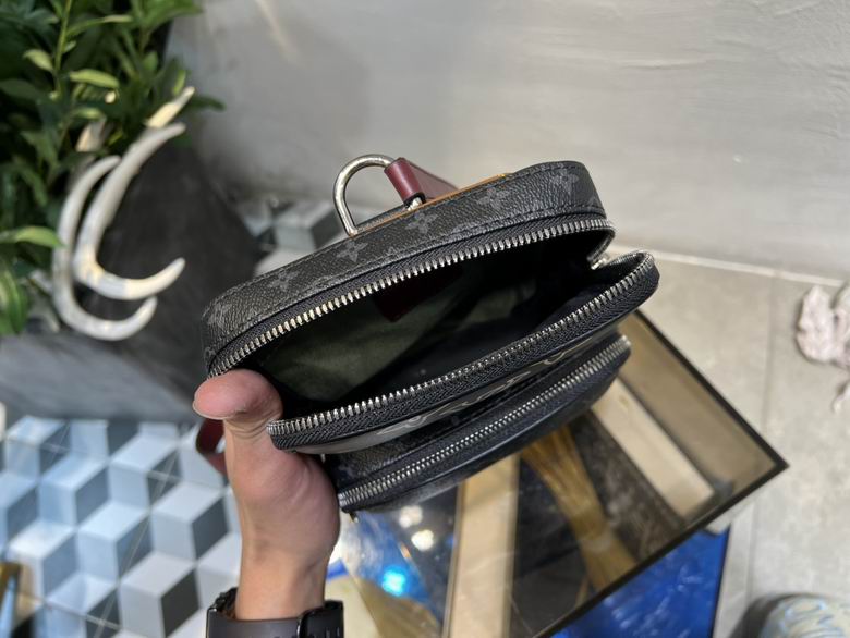 M45439 17X21X6cm YG (1)