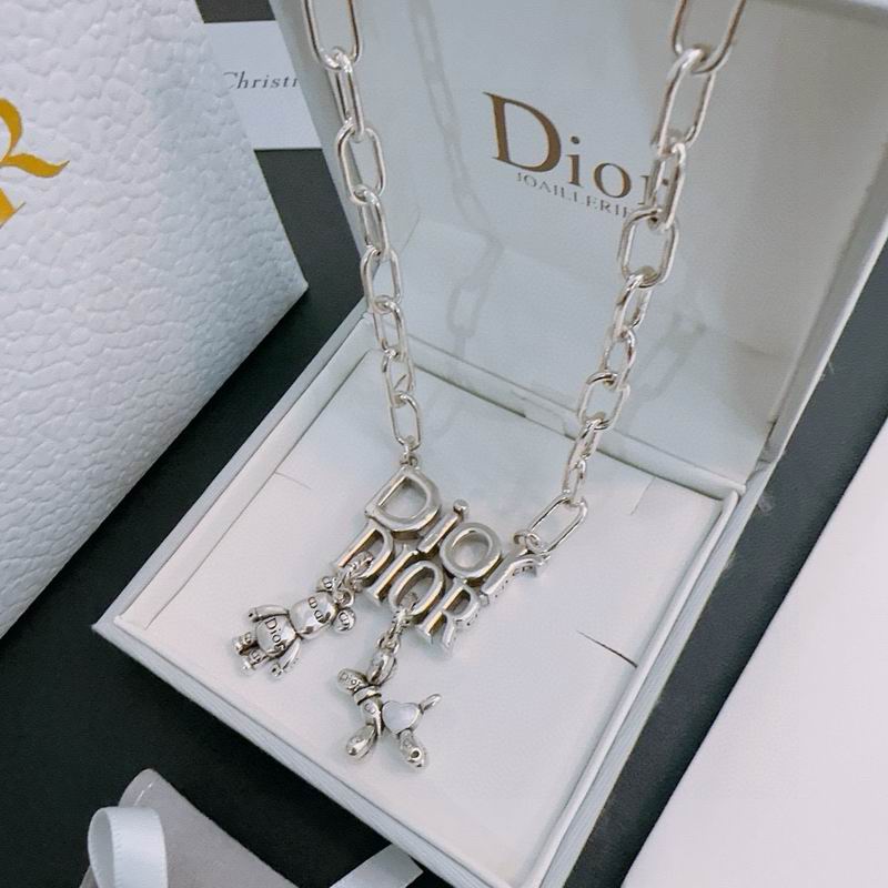 Dior Necklace 05yxh17 (1)
