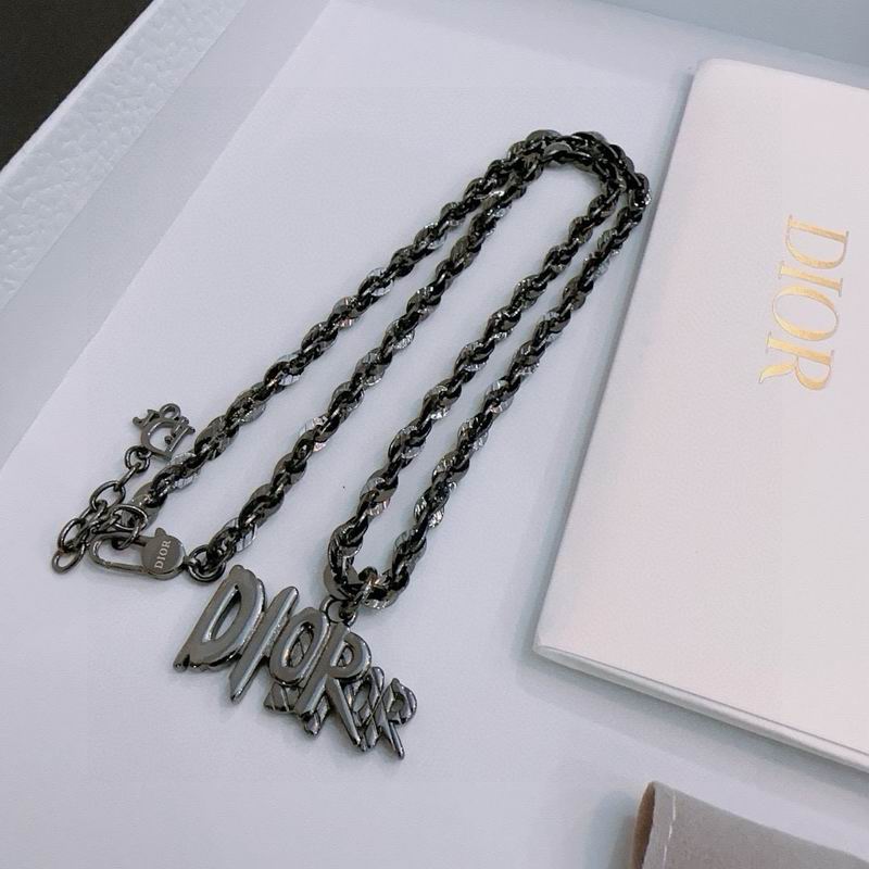 Dior Necklace 05yxh23 (1)