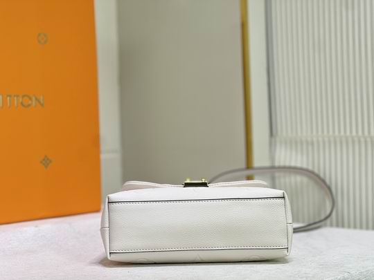 MadeleineBB M46008 24x17x8.5cm cs (1)