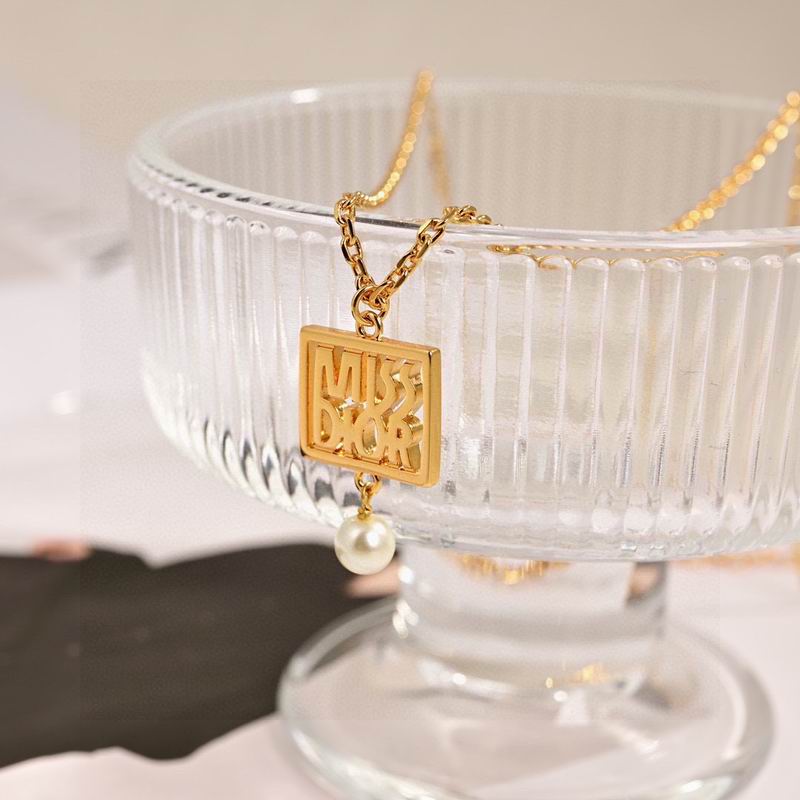 Dior Necklace 05yxh40 (1)