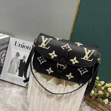 M46584 25X9X15cm YG (1)