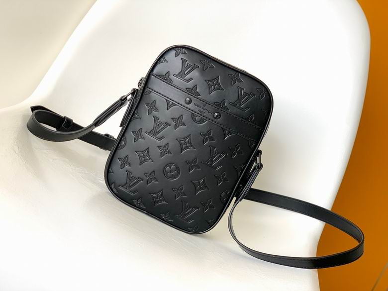 M44972 16X21X4.5cm XM (1)