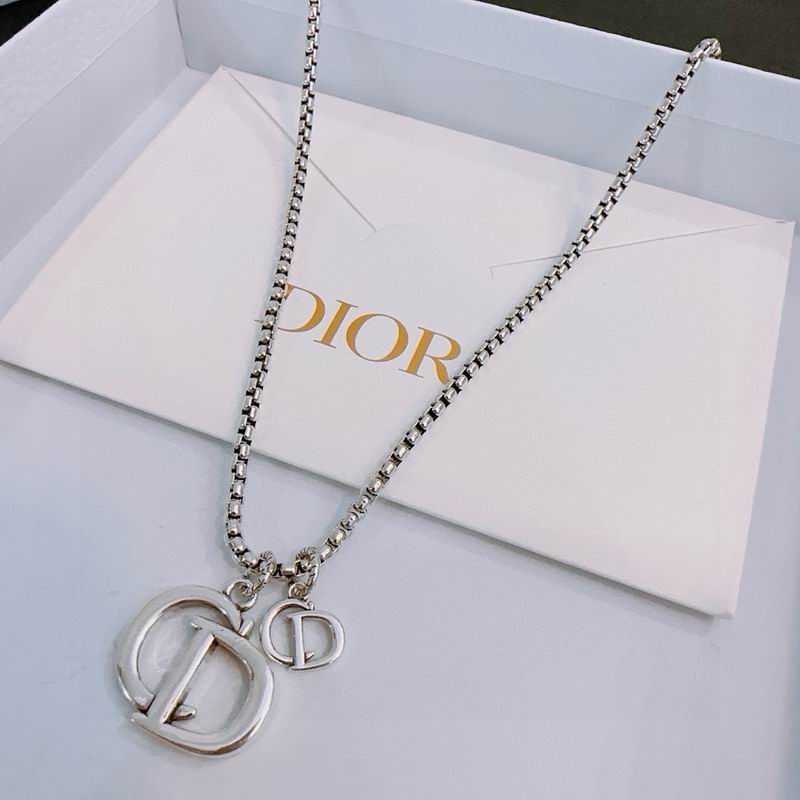 Dior Necklace 05yxh28 (1)