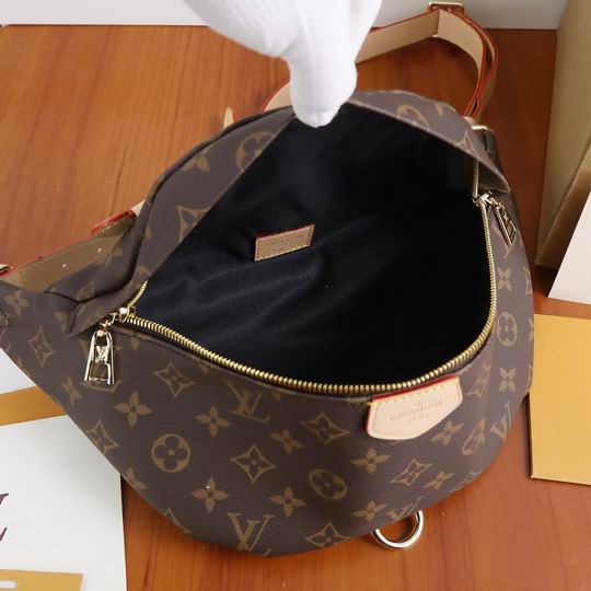 Bumbag M43644 37x14x13cm ww (1)