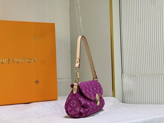 中古牛仔包 M44470 26x17x7cm cs (1)
