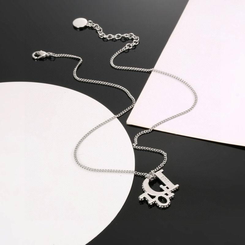 Dior Necklace 05yxh06 (1)