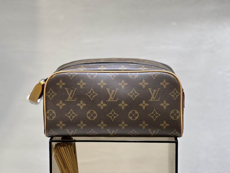 M46696 28X15X16.5cm YG (1)
