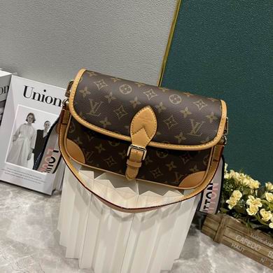 M45985 25X9X15cm YG (1)