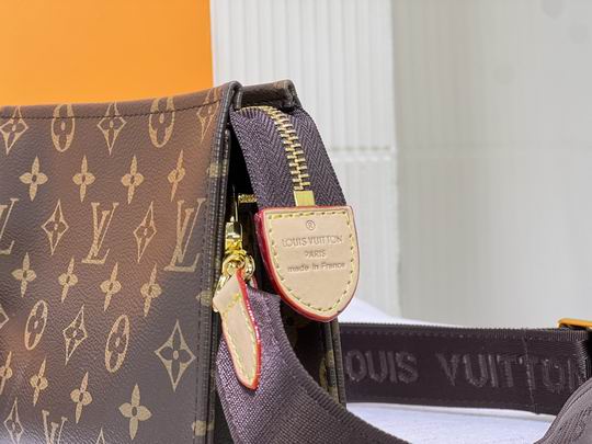 盥洗袋Monogram M47546 M47544 19x15x6cm cs (1)