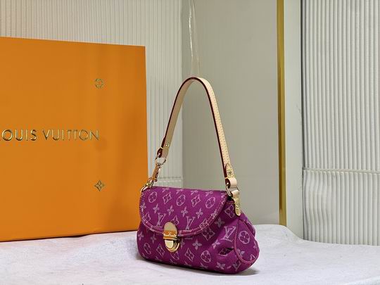 中古牛仔包 M44470 26x17x7cm cs (1)