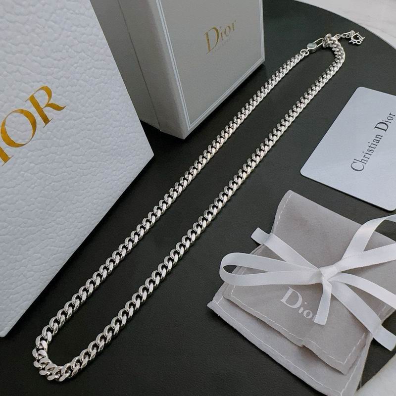 Dior Necklace 05yxh86 (1)