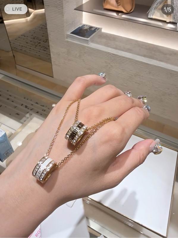 Dior Necklace 05yxh30 (1)