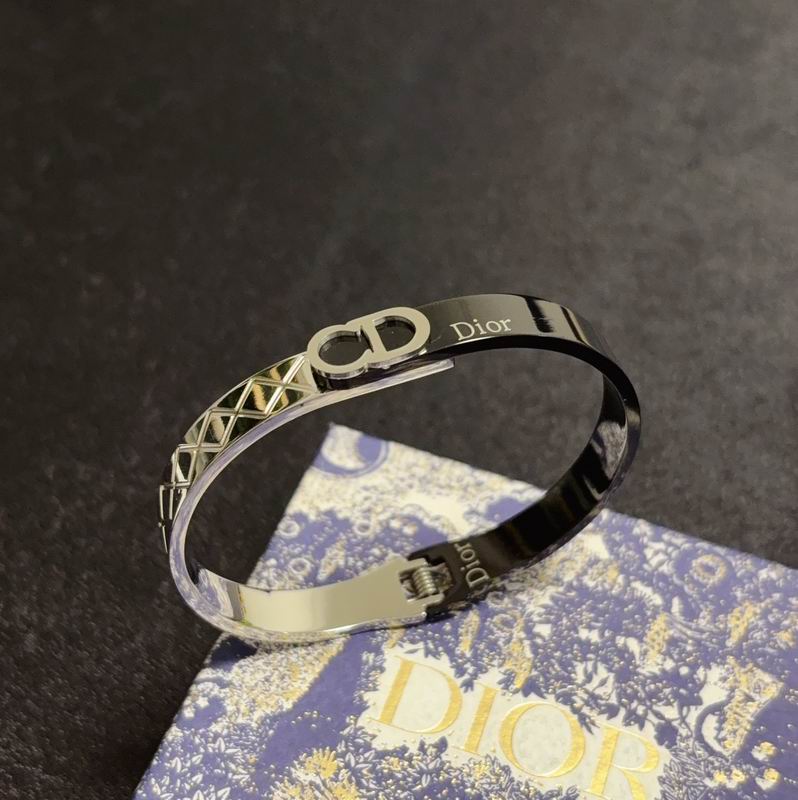Dior Bracelet 05yxh31 (6)