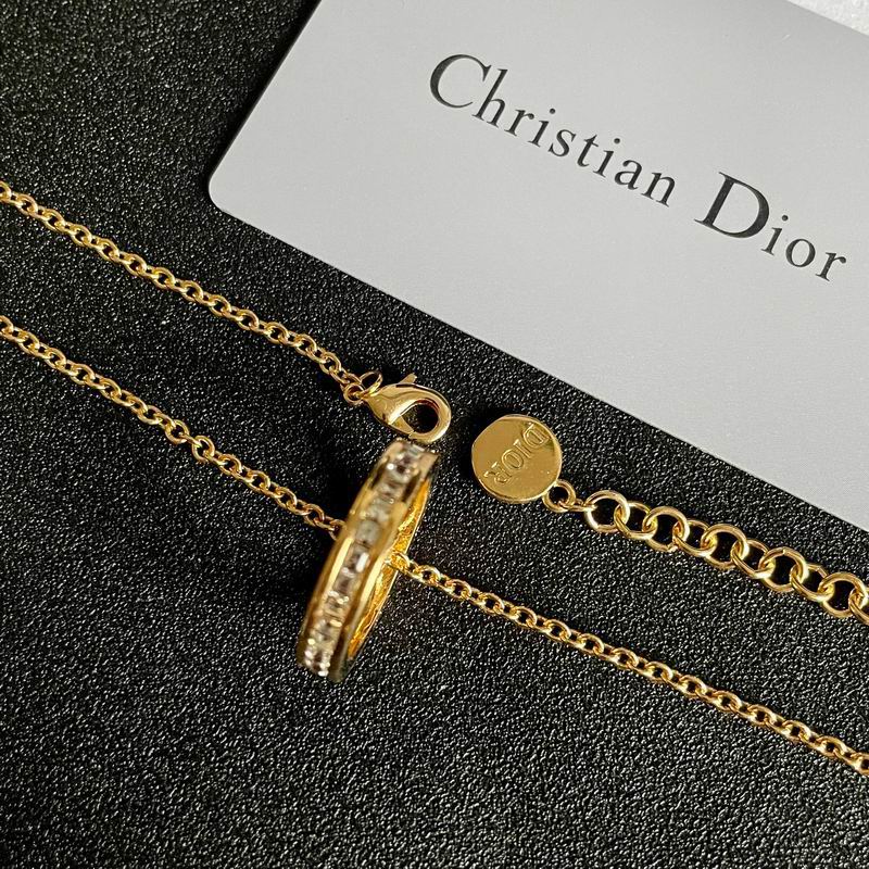 Dior Necklace 05yxh64 (1)