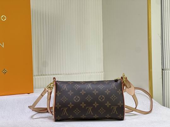 M47123 21x13cm ss (1)
