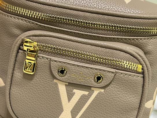 Bumbag M82208 17x12x9.5cm ss (1)
