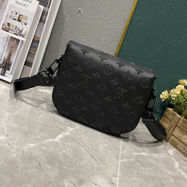 M47060 20X17X7cm XMY 0