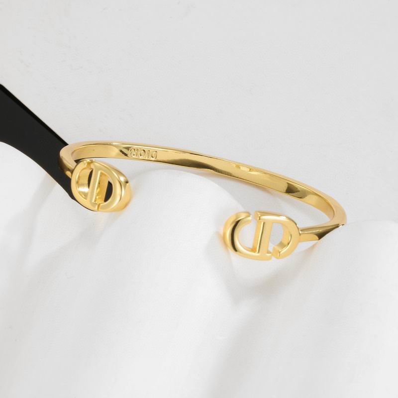 Dior Bracelet 05yxh50 (1)
