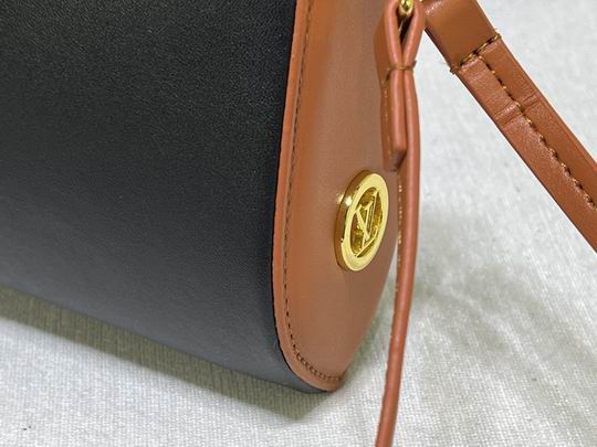 M47123 21x13cm ss (1)